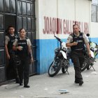 El 23 de agosto, gendarmes fueron a las calles 48 y Chambers a confirmar si había un artefacto explosivo en una escuela. Resultó ser falsa alarma.