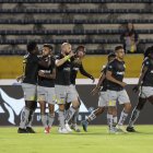 Aucas dio otro golpe como visitante y es el principal candidato para ganar la segunda etapa y disputar la final con Barcelona.