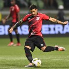 Atlético Paranaense, primer clasificado a la final que se disputará en el Monumental