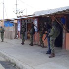 Se allanaron alrededor de 500 casas y se decomisó droga.