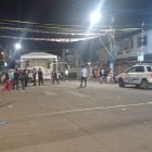 Hombres armados se camuflaron entre la multitud que disfrutaba del baile y descargaron una ráfaga de tiros sobre al menos 4 personas.