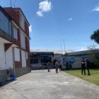 La riña con tubos y cuchillos se registró en el parqueadero de un chongo clandestino que funciona en el mismo predio de una lubricadora.