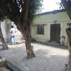 La bomba fue colocada afuera de un inmueble junto a la vereda, a las 04:00 del sábado 23 de septiembre de 2022.