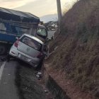 El choque dejó sin vida a una mujer, de 42 años. Se indagan las causas del siniestro.