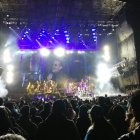 Hubo quejas del público por la falta de organización en los accesos. Los quiteños aguantaron el ‘pacheco’ de la velada.