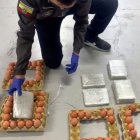 Los presuntos 'brujo' se ingeniaron para crear un 'compartimento' y guardar la merca.