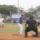 El tradicional diamante guayaquileño de béisbol reabrió sus puertas este sábado 15 de octubre.