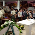 El agente, de 41 años, recibió siete disparos durante un enfrentamiento con delincuentes.