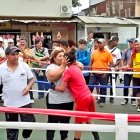 La cartelera de box permitirá una competencia sana entre varios clubes de boxeo. Los boxeadores cuentan con asistencia y control médico.
