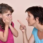 En la primera ocasión que escuches una mala palabra de tu vástago, corrige.