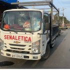 La víctima iba en este camión cuando fue interceptado por sujetos en motos.