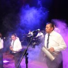 La orquesta está integrada por trabajadores operativos y directivos de EMASEO.