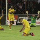 Pelusa Calderón (c) consiguió con Aucas el anhelado ascenso a la Serie A.