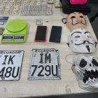 Mientras esto ocurría, en otro sector del mismo distrito dos personas denunciaban el robo de sus carros.