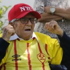 Desde un centro de cuidados para adultos mayores, Leopoldo alentó al equipo de sus amores.