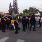 Funeral de un ciudadano acribillado terminó en enfrentamientos con la Policía, en Daule