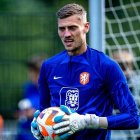 Andries Noppert legó a descender a la Serie C de Italia y estuvo a punto de retirarse del fútbol para ser policía.