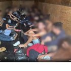 Los viajeros estaban sofocados dentro del contenedor.