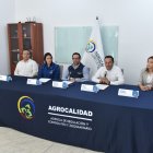 Control. Las autoridades del Ministerio de Agricultura y Agrocalidad informan sobre los protocolos para evitar que la enfermedad se extienda.