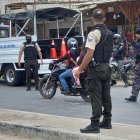 Matones le repartieron bala a cuatro personas, dos murieron