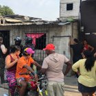 Moradores del barrio 4 de Mayo