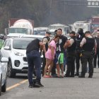 La mujer fue baleada en el interior de su vehículo durante la mañana del lunes 5 de diciembre.