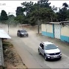 Sujetos que se movilizaban en estos carros también realizaron disparos.