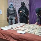 Los agentes indagan si la agrupación criminal mantenía conexiones con pillos de otros países.