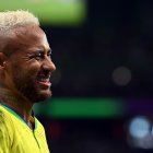 Neymar lució desconsolado, luego de la eliminación de Brasil en el Mundial de Catar.