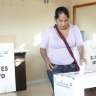 Hay un porcentaje alto de gente indecisa sobre la elección de alcaldes y prefectos