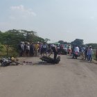 Los vehículos livianos quedaron ‘abollados’ sobre la vía Palestina-Macul, Guayas.