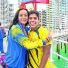 Ariana González y David Farinango, nadadores ecuatorianos que forman parte de selecciones nacionales, son primos y se aconsejan durante las competencias.