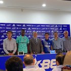Firmaron contrato con Emelec por 4 temporadas.