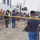 Tras el ataque, la víctima cayó de la motocicleta en la que andaba.