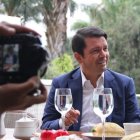 El viernes lanzo el libro de su autoría Guayaquil, un nuevo horizonte, en el cual explora múltiples realidades detrás de la campaña por la alcaldía de la ciudad.