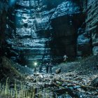 Los curiosos se someten a largas caminatas por una experiencia paranormal.