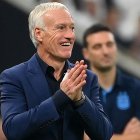 Didier Deschamps continuará en el banquillo de Francia hasta el Mundial de Canadá, Estados Unidos y México.