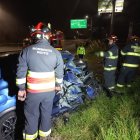 Los bomberos de la capital atendieron la emergencia, pero tres personas perdieron la vida.