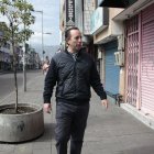 EXTRA llevó al  empresario a  la calle J, en Solanda, sur de Quito.  Sector conocido  por la actividad comercial popular.