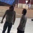 Tensión entre un estudiante y un maestro, dado que el alumno habría dicho groserías y fue reprendido públicamente.