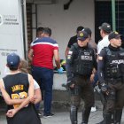 En un taller, al sur de Guayaquil, asesinaron a dos ciudadanos que 'camellaban' allí.