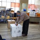 Enrique Pancho nunca ha faltado a una jornada electoral. Tiene 88 años.