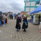 Adultos mayores indígenas fueron a dar su voto voluntario.