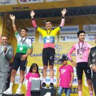 Richard Carapaz en el podio con el maillot tricolor que tanto anheló y que lo alcanzó en la competencia que tuvo a TUlcán como sede.