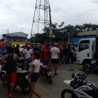 La víctima, de 25 años, a las 12:30, cuando conducía un camión blanco, por la calle Víctor Manuel Rendón, fue interceptado por dos sujetos