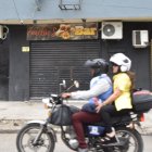 En los exteriores de este local asesinaron a Luis.