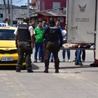 En la calle Junín, del barrio Wilson Franco Cruz, fue atacado el conductor.