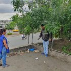 Al sitio acudieron agentes policiales para realizar el rescate.