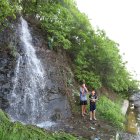 Los guayacos disfrutaron de las cascadas que se originaron en la vía Perimetral este fin de semana feriado.