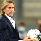El estratega argentino Ricardo Gareca se alejaría de la posibilidad de dirigir a la selección de Ecuador.